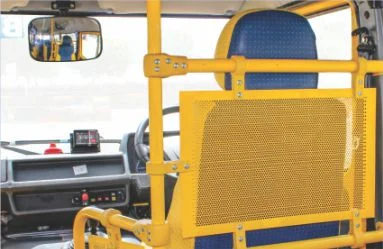 Large internal rear view mirror and driver partition