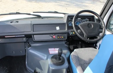 Twin blower AC for uniform and better climate control (optional)